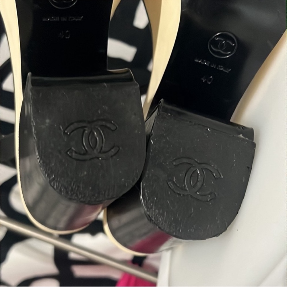 Authentic Chanel black leather signature luxury designer platform sandals sz 9 - Picture 14 of 15